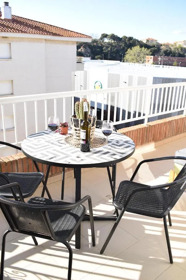 Alegre Apto Con Piscina, A 300M De La Playa. location